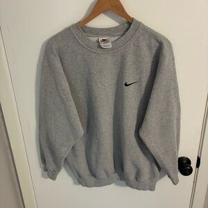 Nike Men's vintage made in the USA  Gray Crewneck Sweater